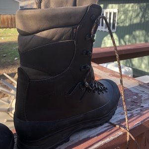 Schnees hunting boots Men’s size 9